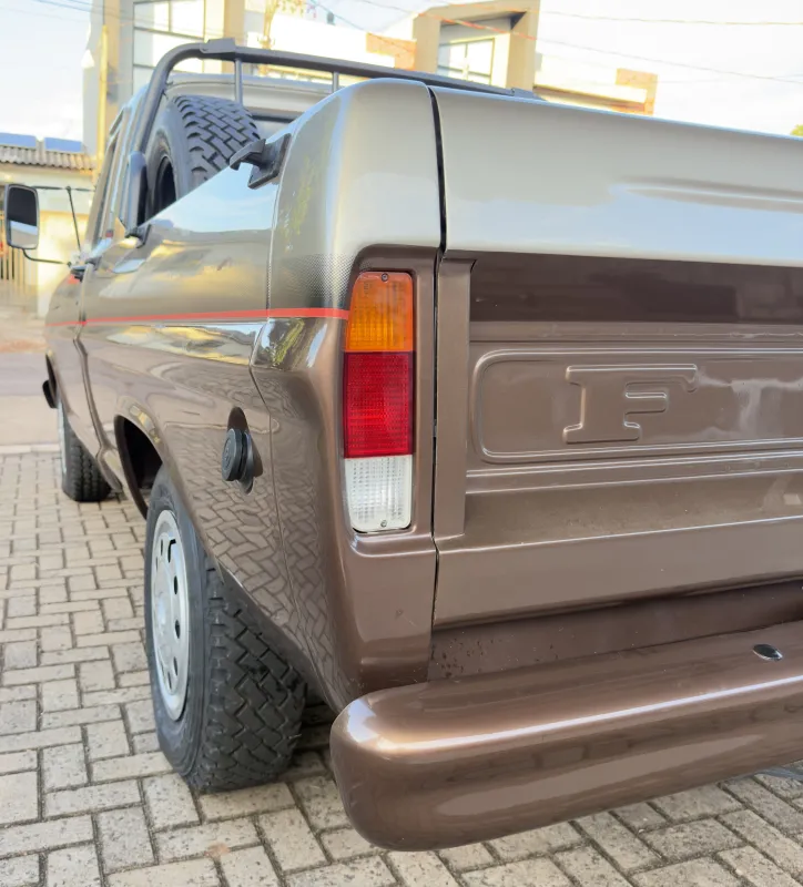 F100 - Foto #7 do anúncio à venda de Carro clássico