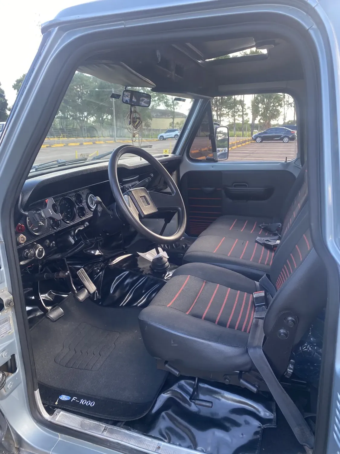 avv-ford-f1000-venda-00e6f77-imagem-005