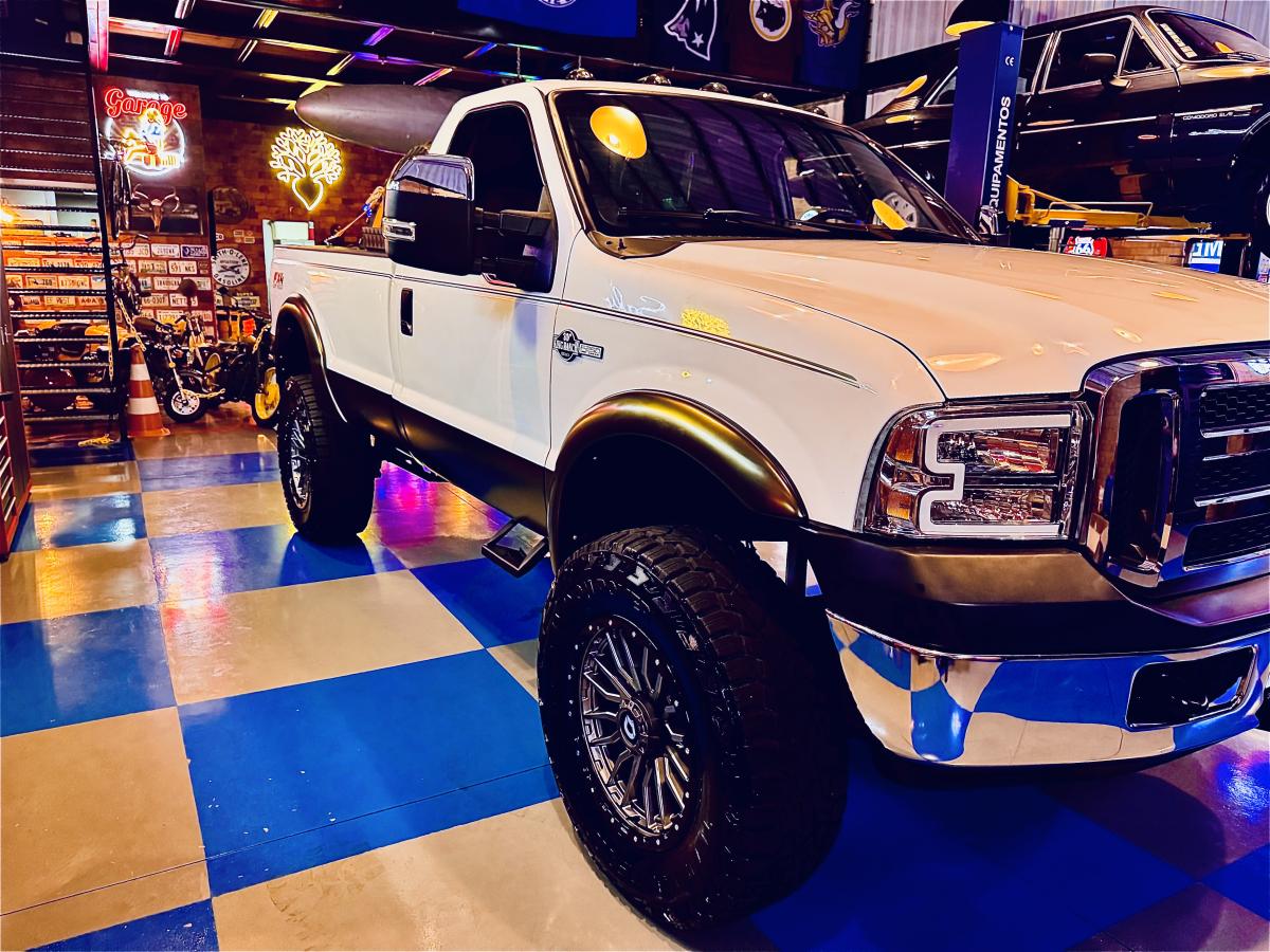 F250 - Foto #4 do anúncio à venda de Carro clássico