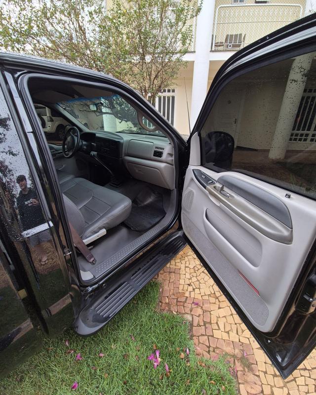 F250 - Foto #9 do anúncio à venda de Carro clássico