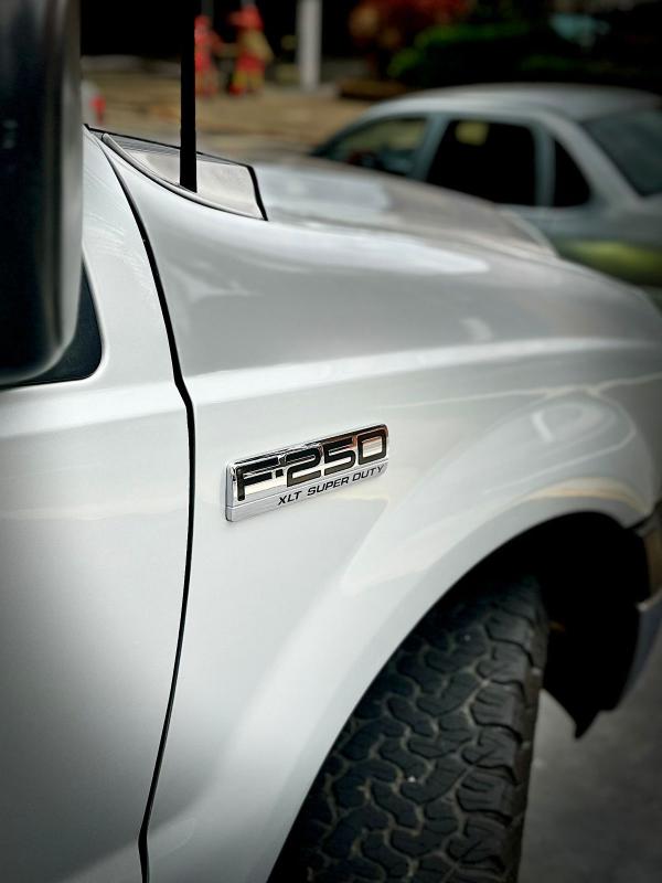 F250 - Foto #2 do anúncio à venda de Carro clássico