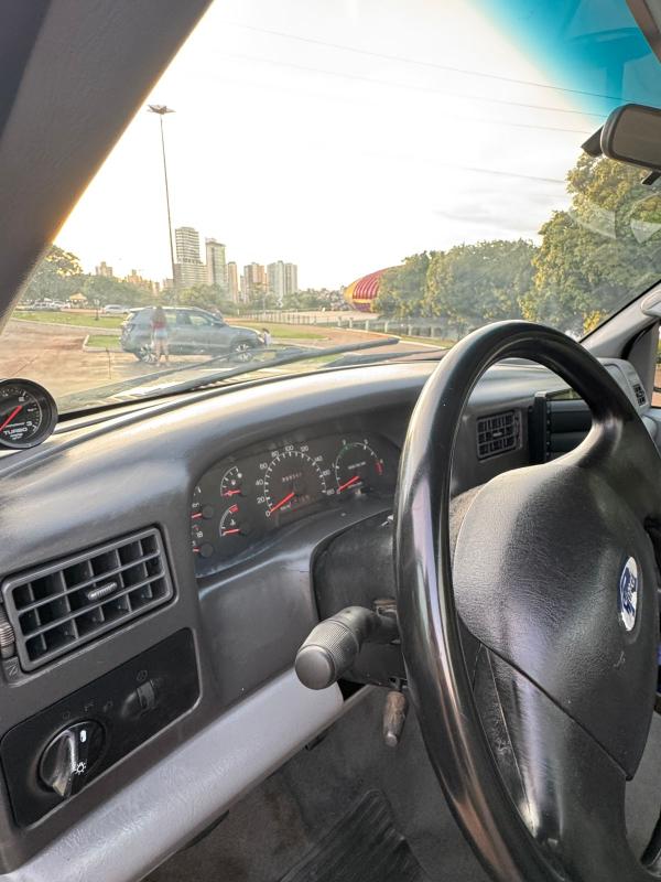 F250 - Foto #8 do anúncio à venda de Carro clássico