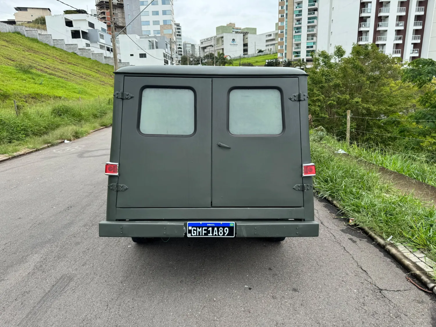 avv-ford-f75-venda-dfdcf8d-imagem-006