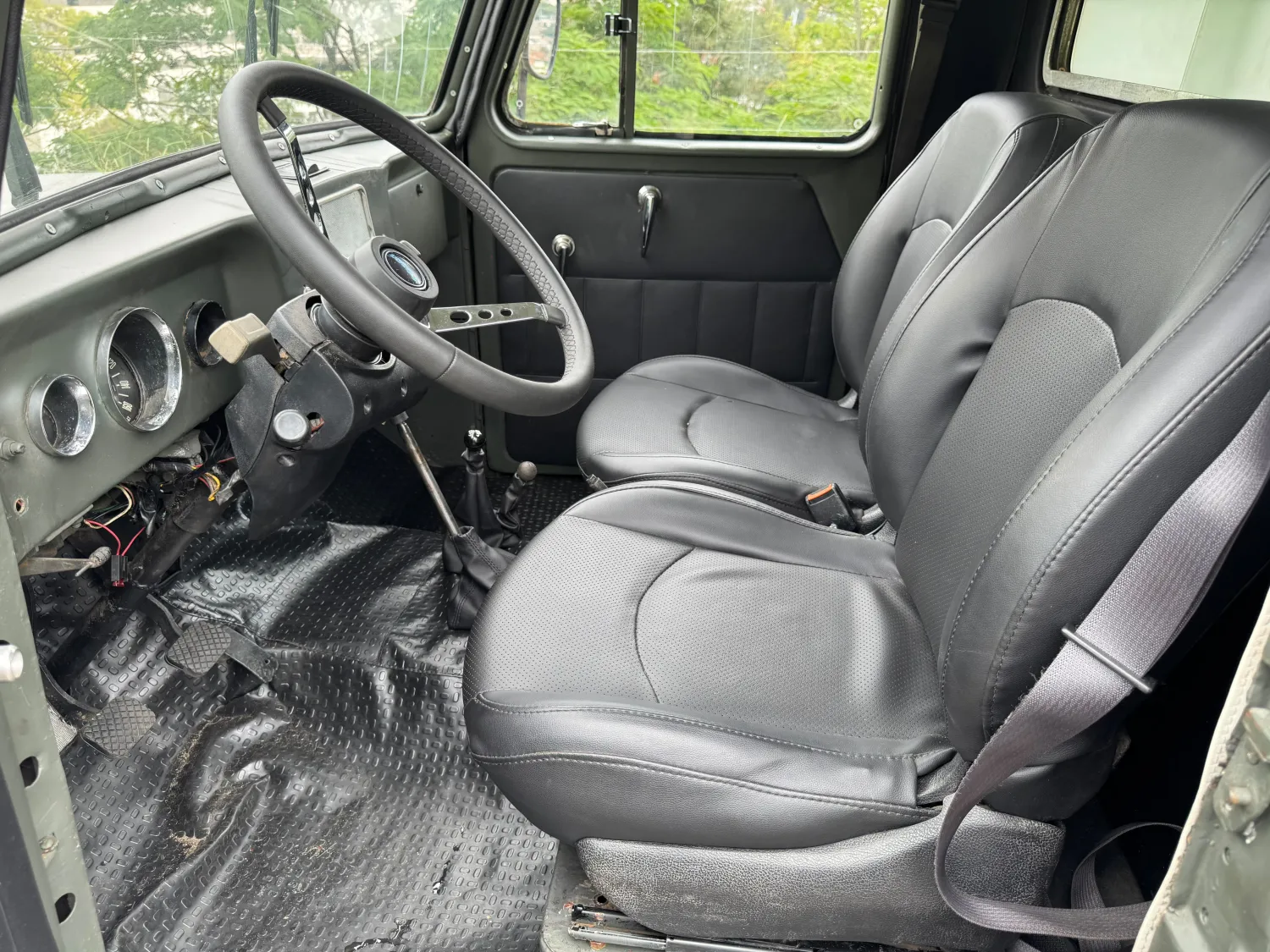 avv-ford-f75-venda-dfdcf8d-imagem-014