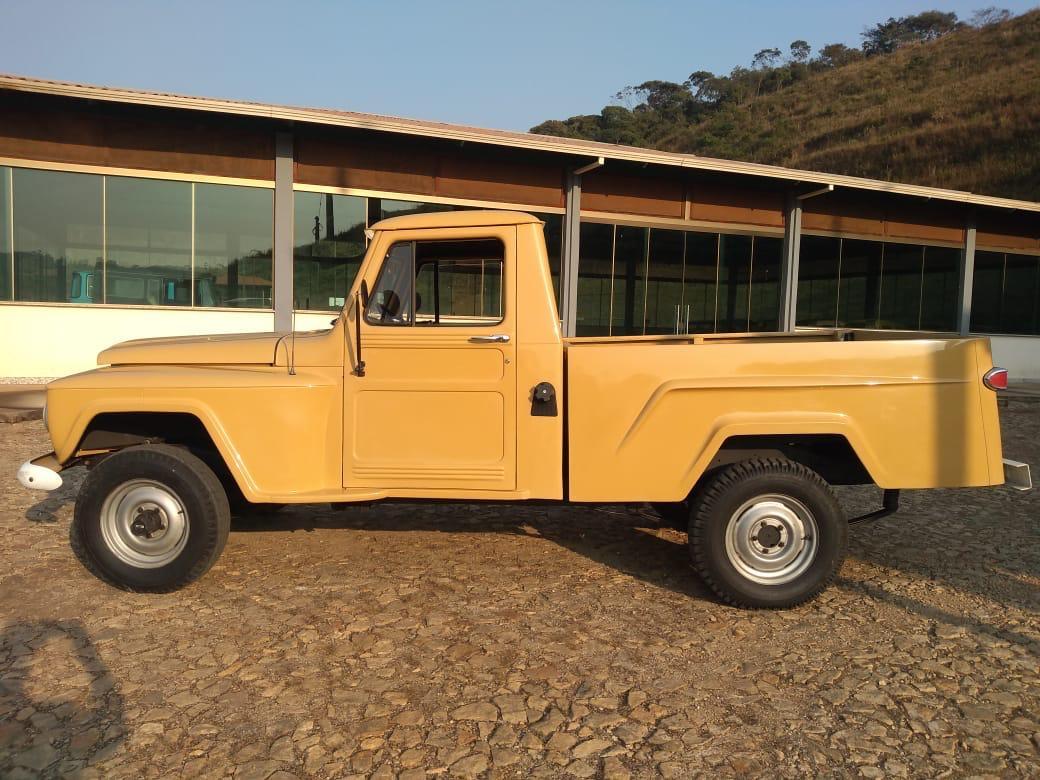 F75 - Foto #8 do anúncio à venda de Carro clássico