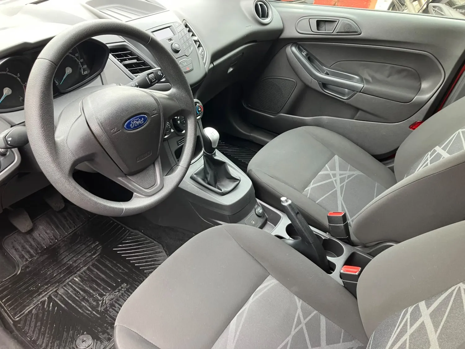 avv-ford-fiesta-venda-253dc90-imagem-007