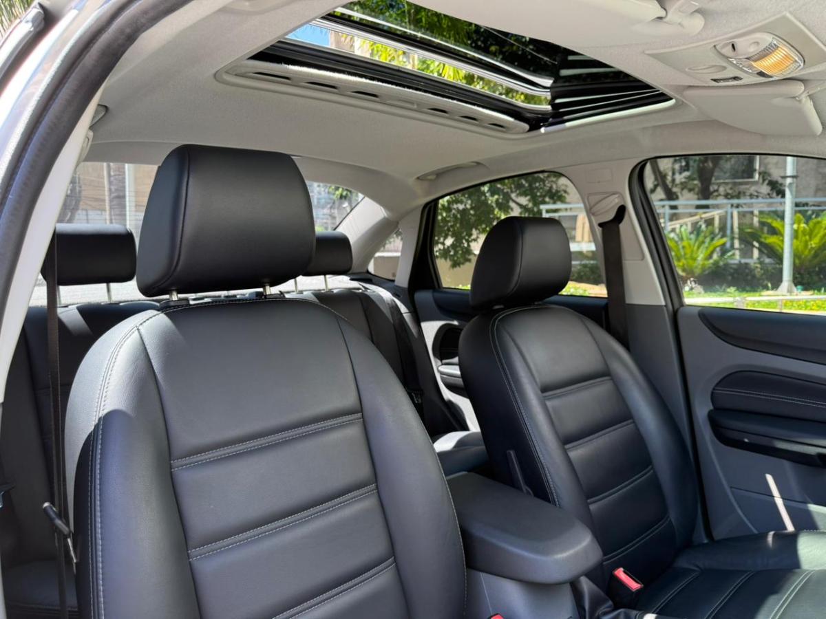 Focus - Foto #11 do anúncio à venda de Carro clássico