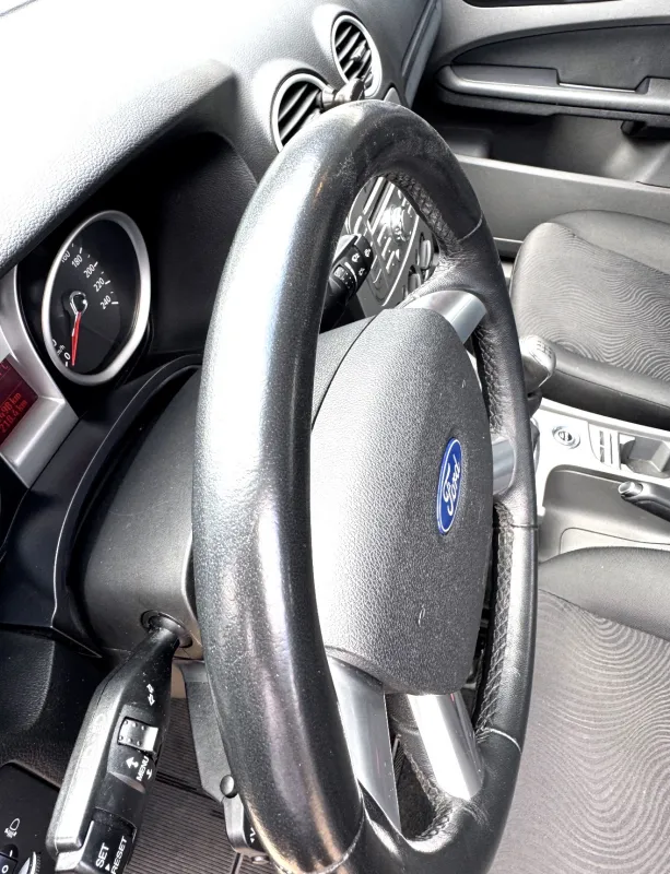 avv-ford-focus-venda-1d52ec2-imagem-004