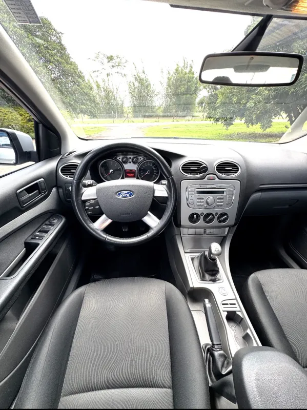 avv-ford-focus-venda-1d52ec2-imagem-005