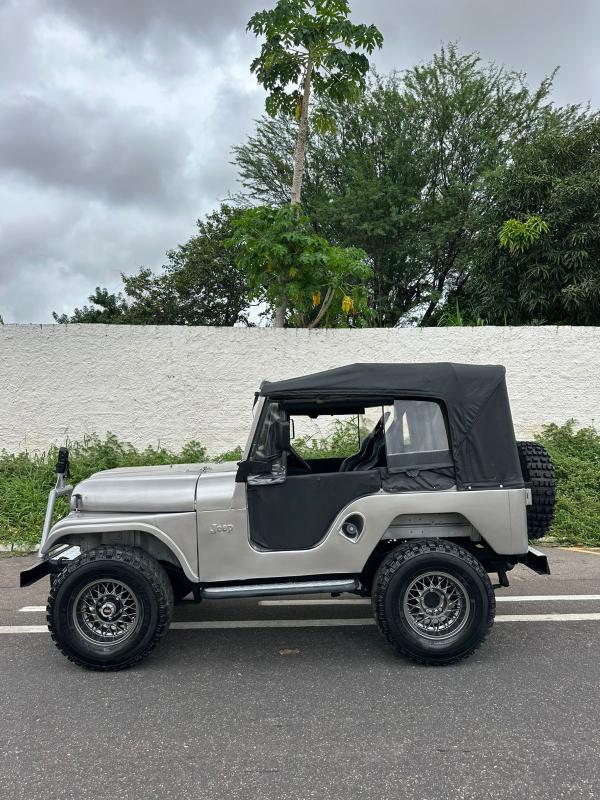 Jeep - Foto #5 do anúncio à venda de Carro clássico