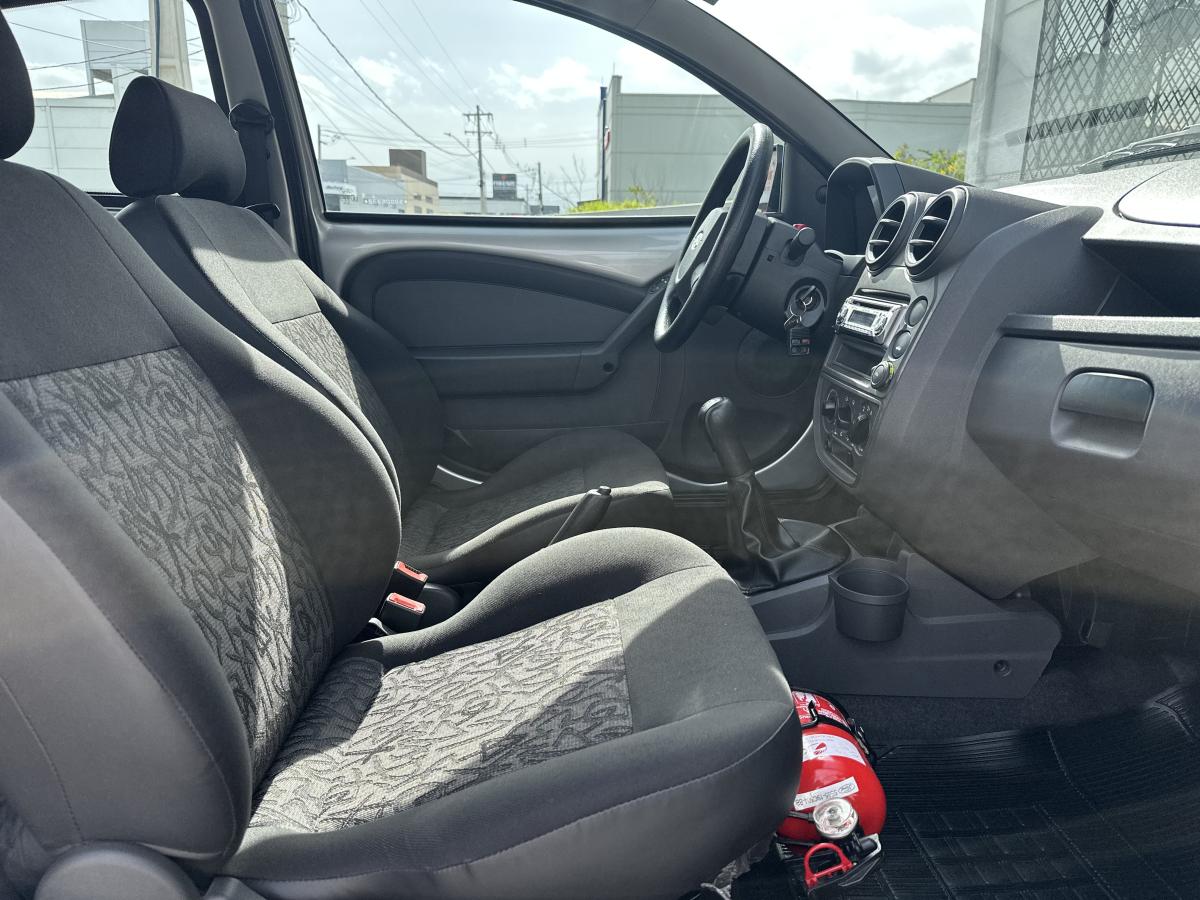 Ka - Foto #11 do anúncio à venda de Carro clássico