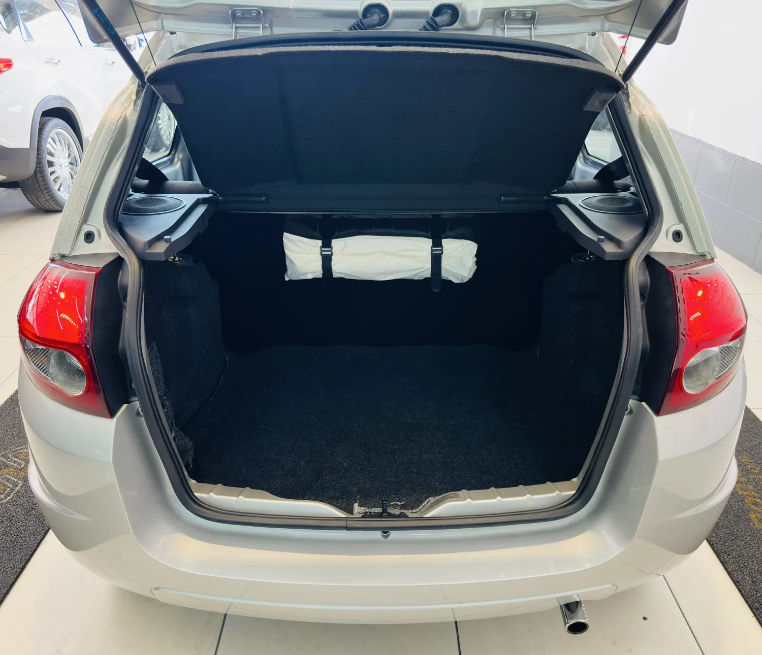 Ka - Foto #8 do anúncio à venda de Carro clássico