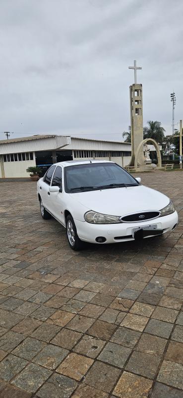 Mondeo - Foto #8 do anúncio à venda de Carro clássico
