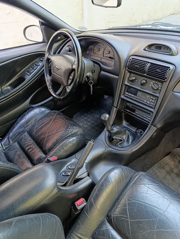 avv-ford-mustang-venda-64e7983-imagem-017
