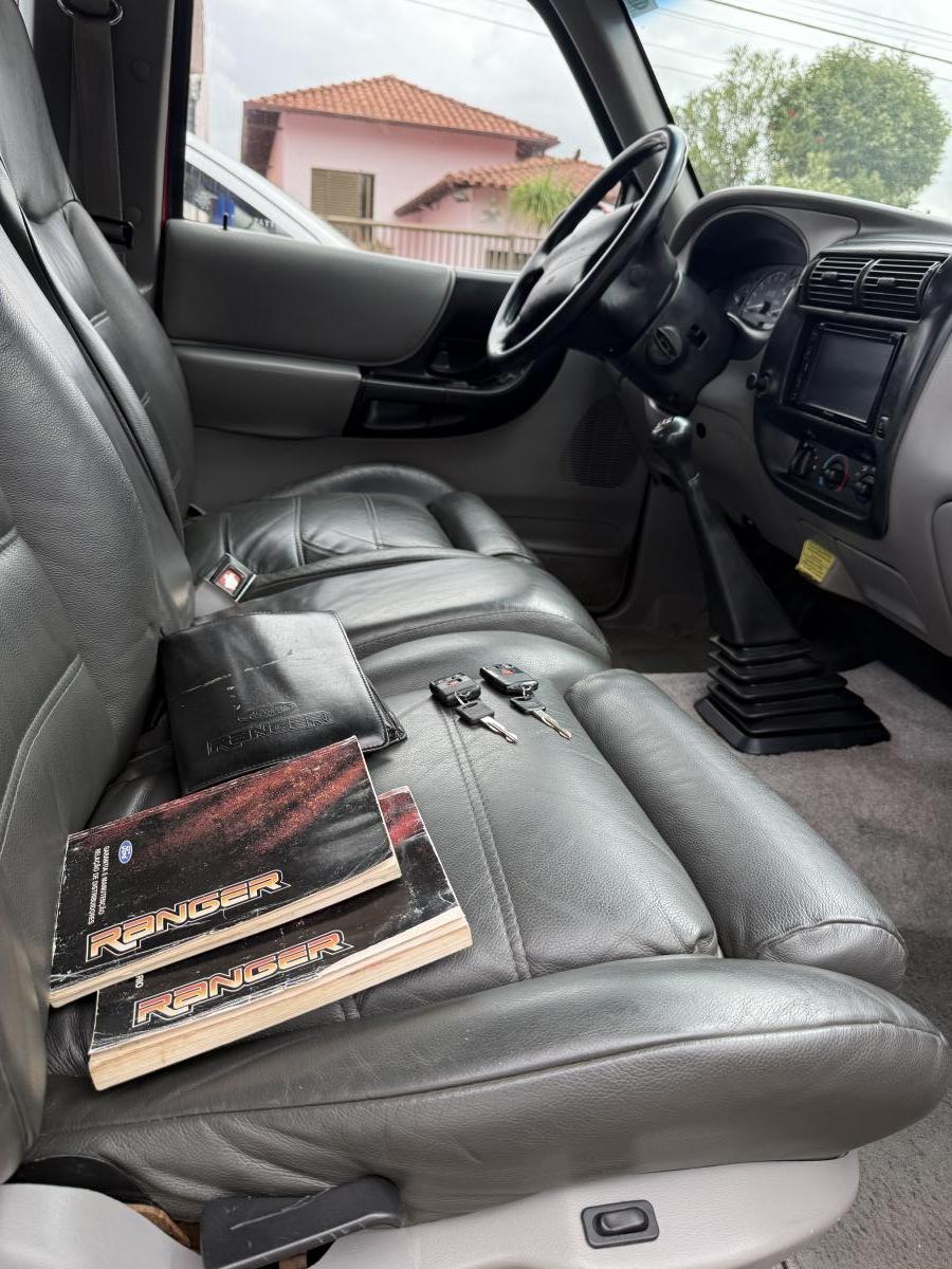 Ranger STX - Foto #6 do anúncio à venda de Carro clássico