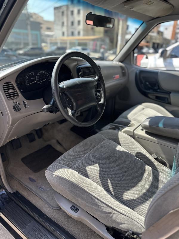 Ranger STX - Foto #2 do anúncio à venda de Carro clássico