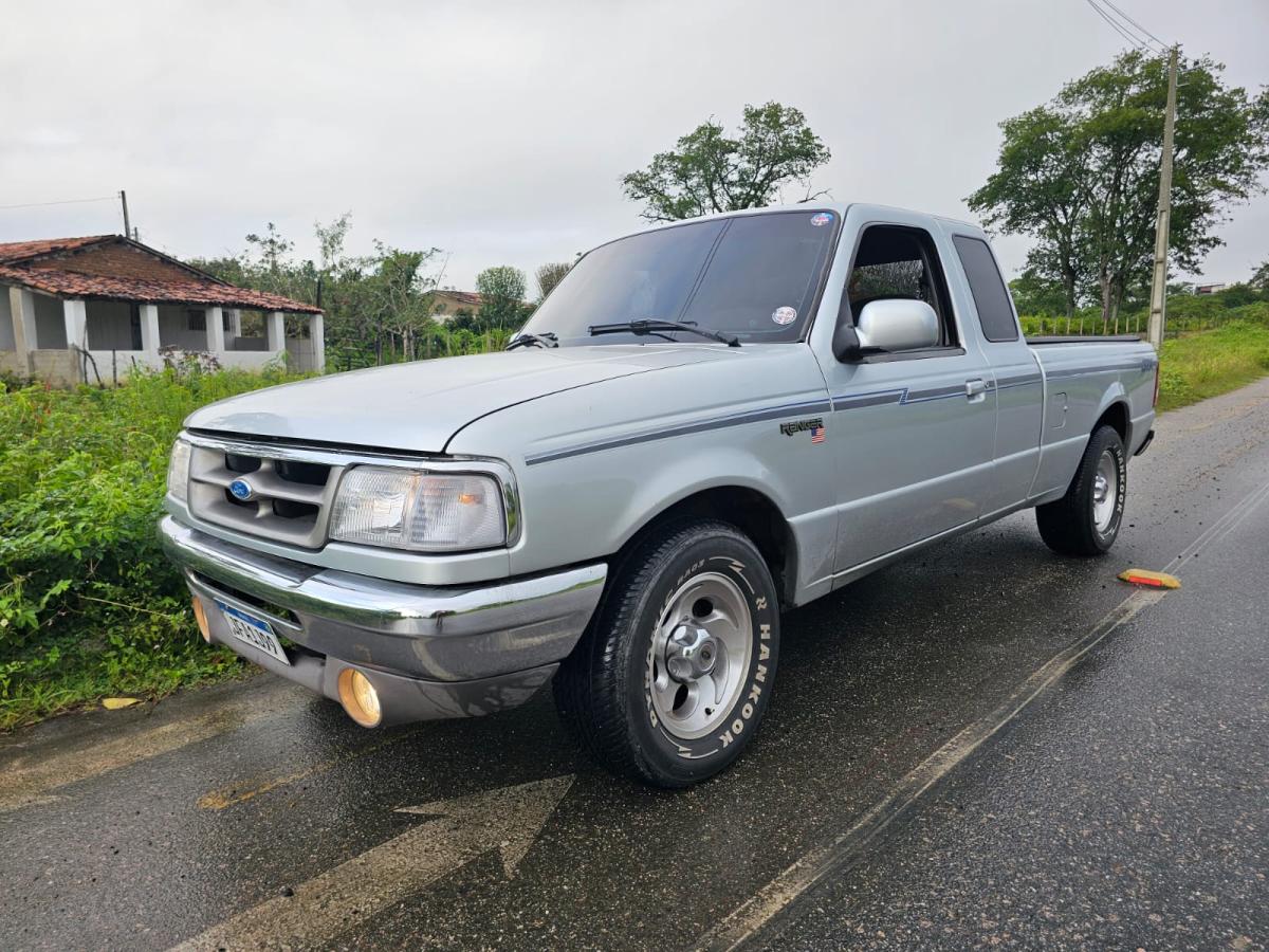 Ranger STX - Foto #9 do anúncio à venda de Carro clássico