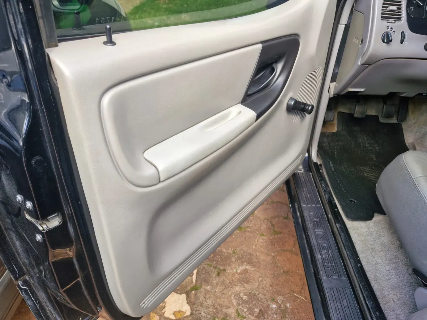 Ranger XL - Foto #8 do anúncio à venda de Carro clássico