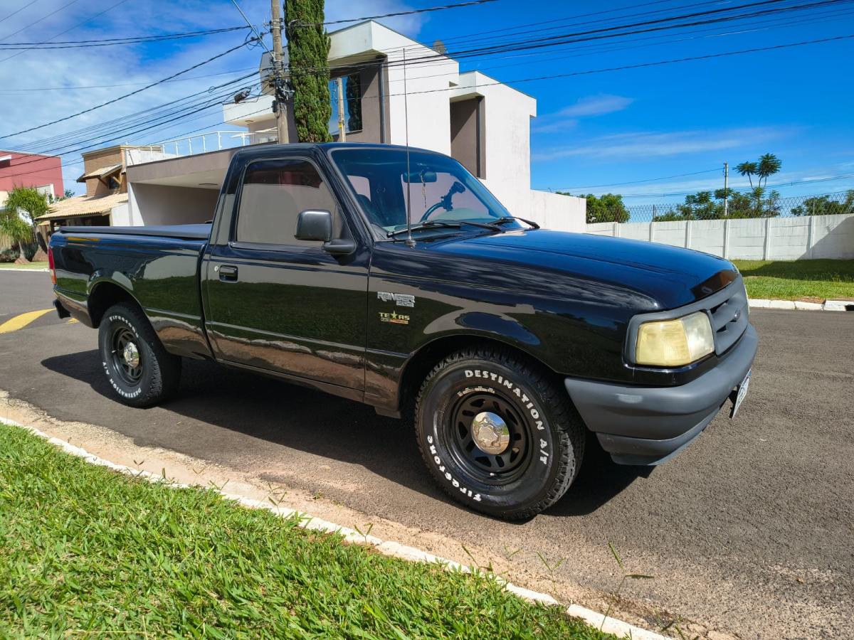 Ranger XL - Foto #7 do anúncio à venda de Carro clássico