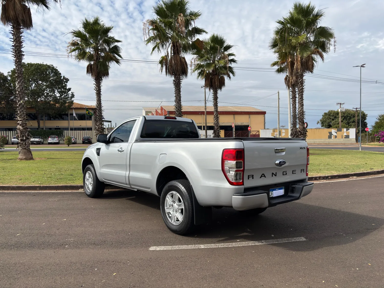 Ranger XLS - Foto #5 do anúncio à venda de Carro clássico