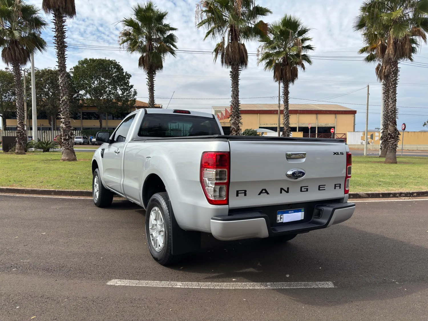 Ranger XLS - Foto #10 do anúncio à venda de Carro clássico