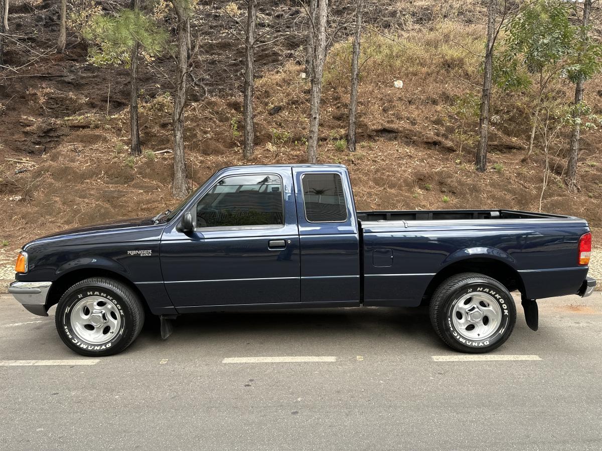 Ranger XLT - Foto #18 do anúncio à venda de Carro clássico