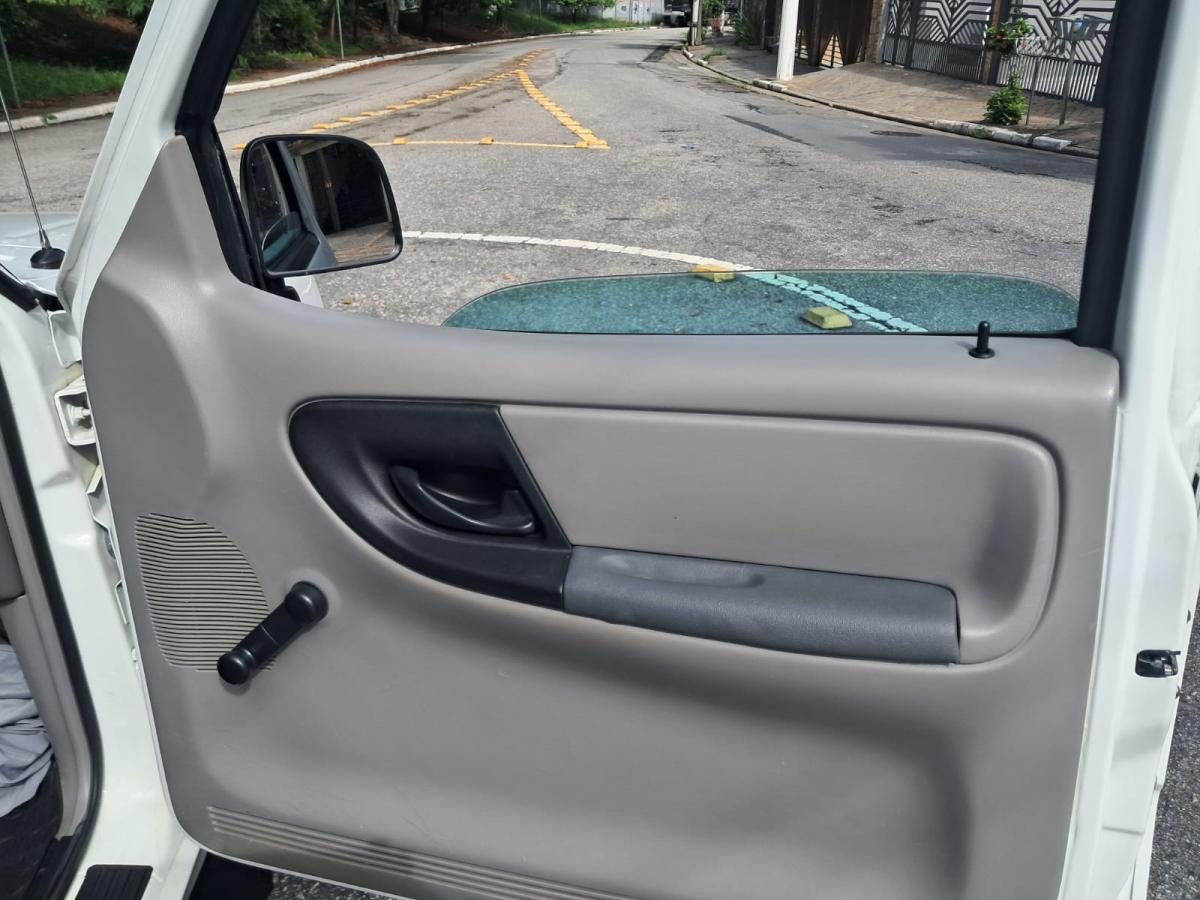 Ranger XL - Foto #9 do anúncio à venda de Carro clássico