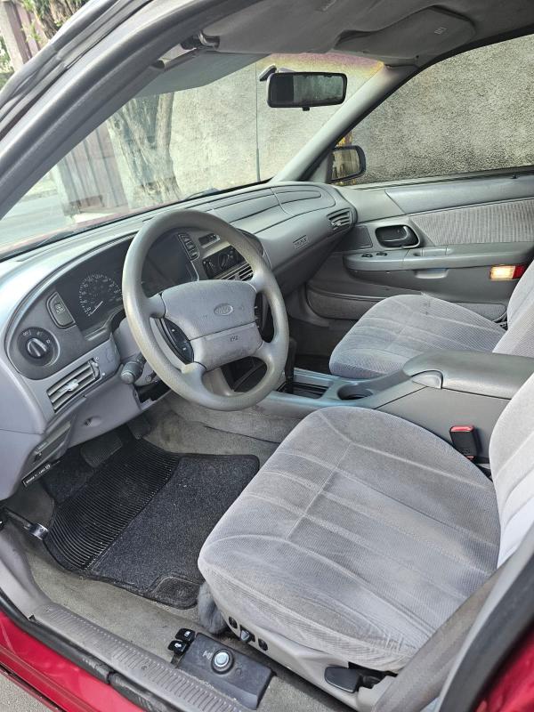 Taurus - Foto #3 do anúncio à venda de Carro clássico