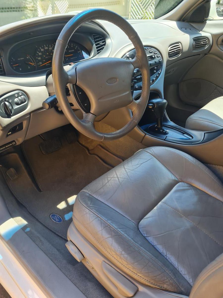 Taurus - Foto #10 do anúncio à venda de Carro clássico