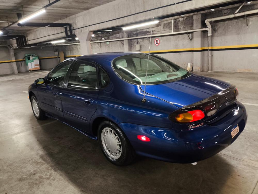 Taurus - Foto #4 do anúncio à venda de Carro clássico