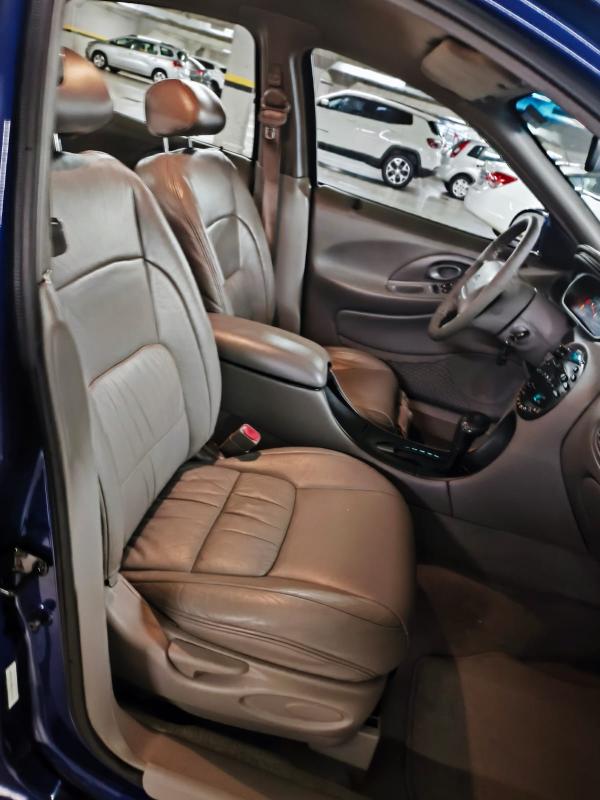 Taurus - Foto #11 do anúncio à venda de Carro clássico