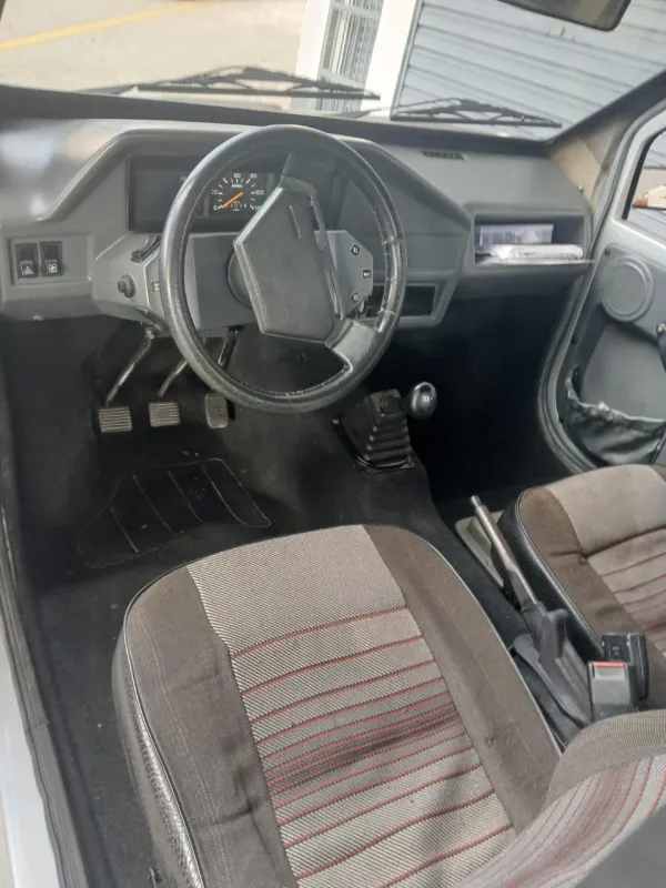 BR 800 - Foto #3 do anúncio à venda de Carro clássico