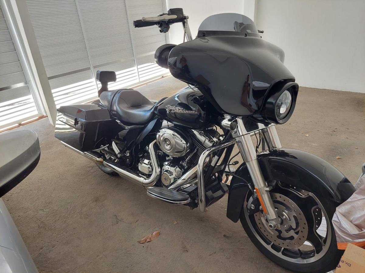 Street Glide - Foto #4 do anúncio à venda de Carro clássico