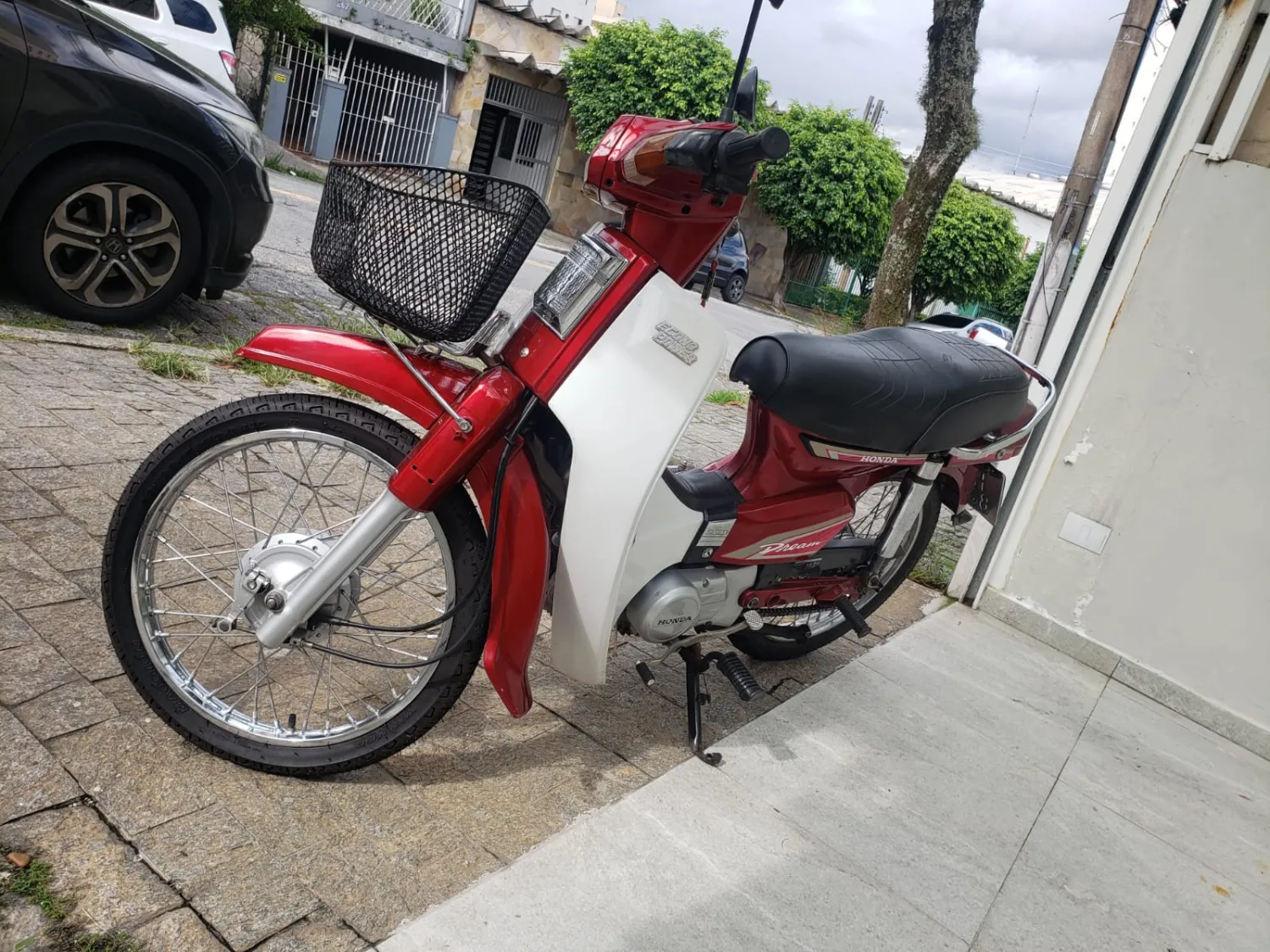 C100 Dream - Foto #2 do anúncio à venda de Carro clássico