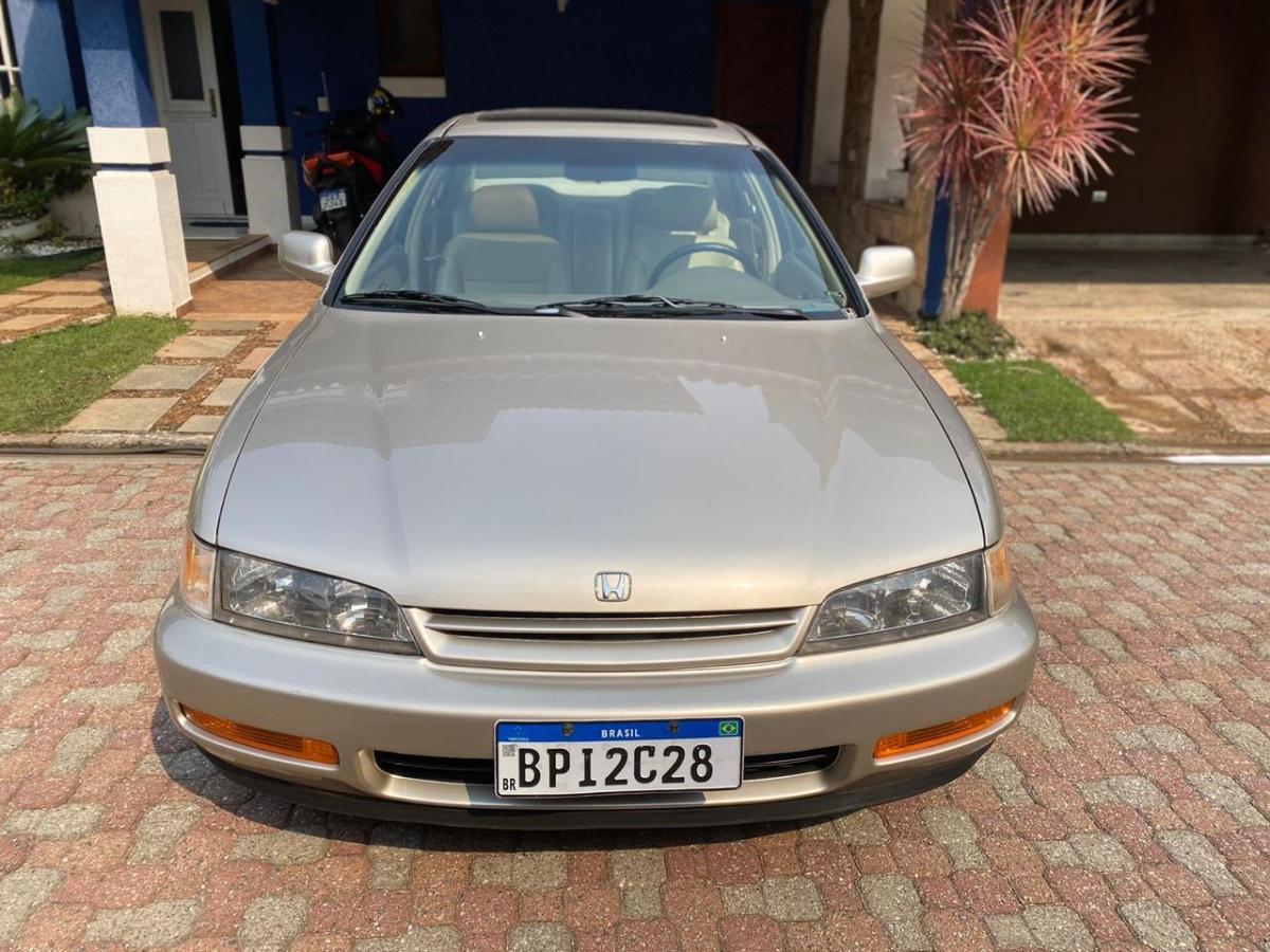 Accord - Foto #4 do anúncio à venda de Carro clássico