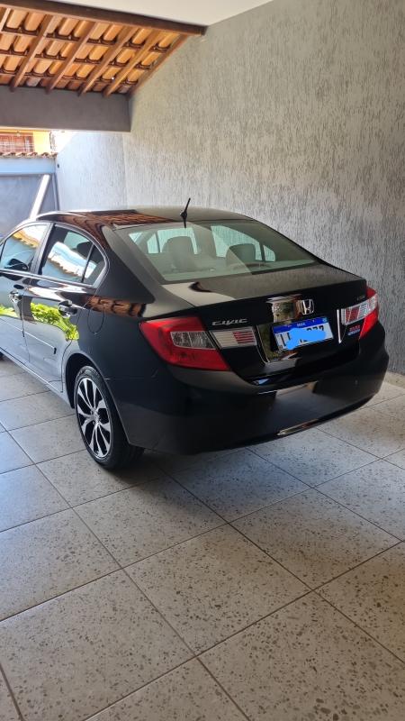 Civic - Foto #4 do anúncio à venda de Carro clássico