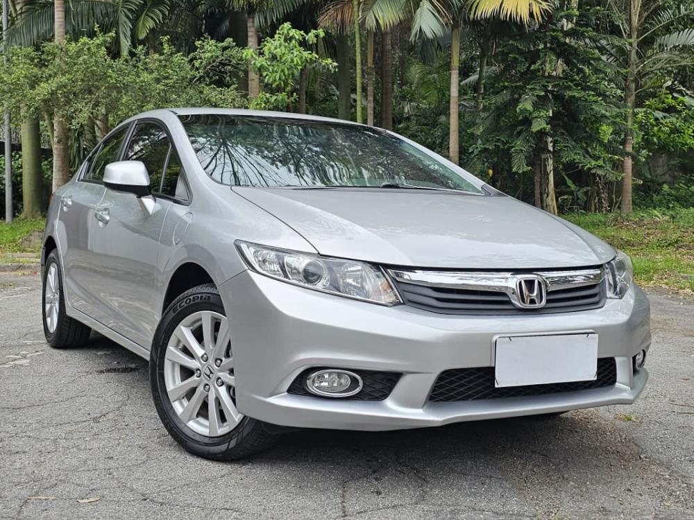 Civic - Foto #17 do anúncio à venda de Carro clássico