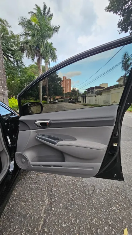 avv-honda-carros-civic-venda-fec4dde-imagem-014