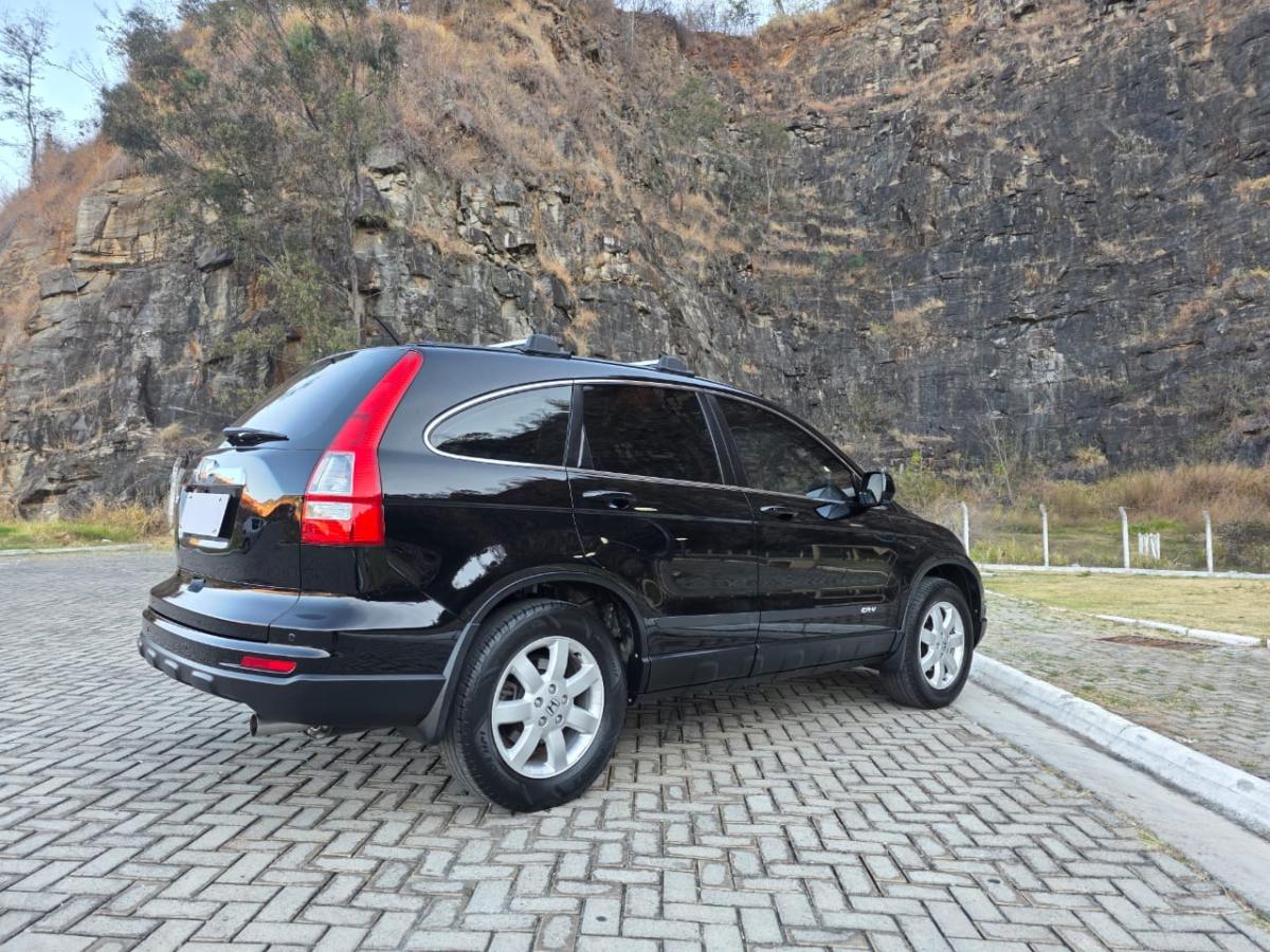 CRV - Foto #24 do anúncio à venda de Carro clássico