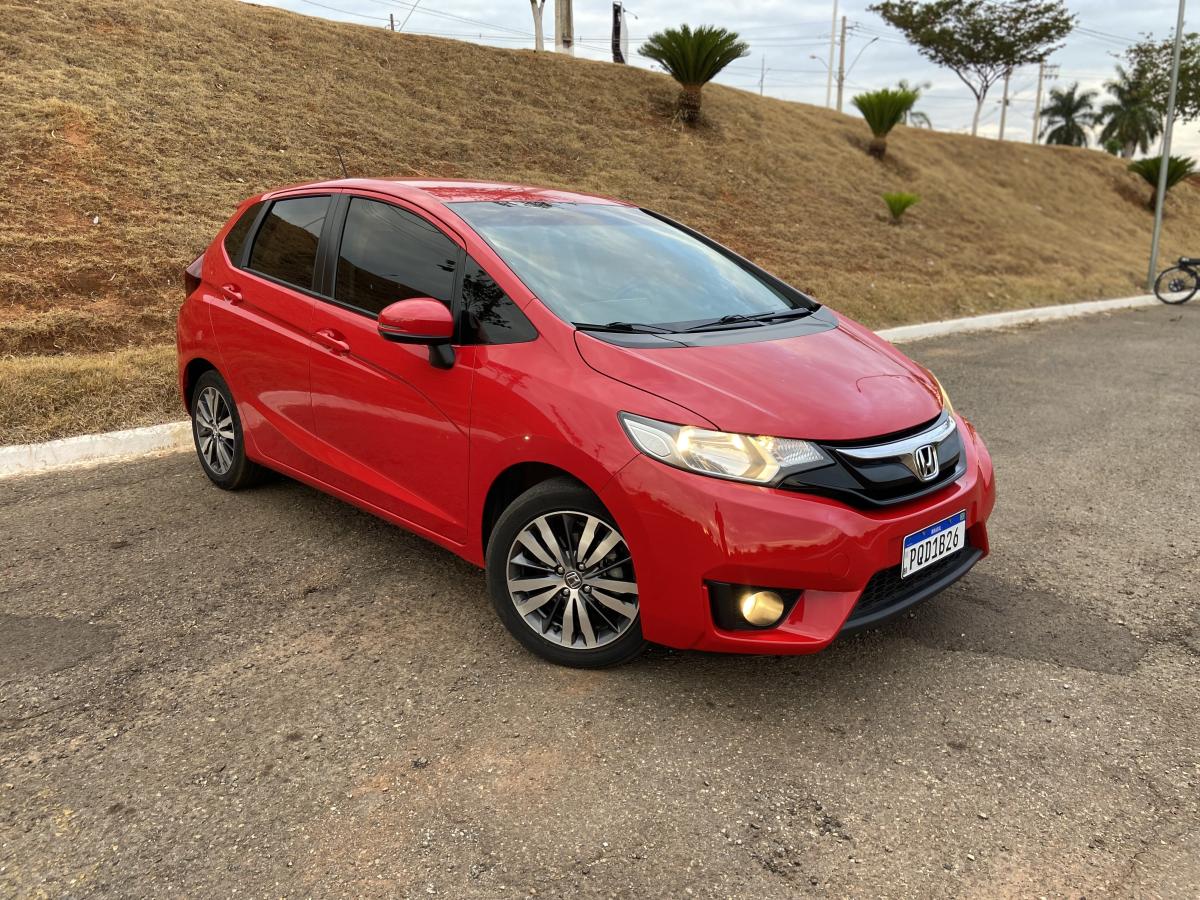 Fit - Foto #5 do anúncio à venda de Carro clássico