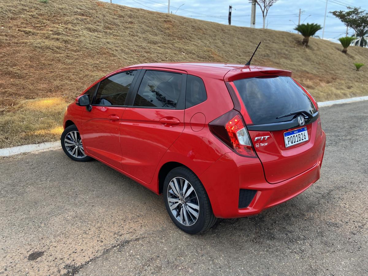 Fit - Foto #6 do anúncio à venda de Carro clássico