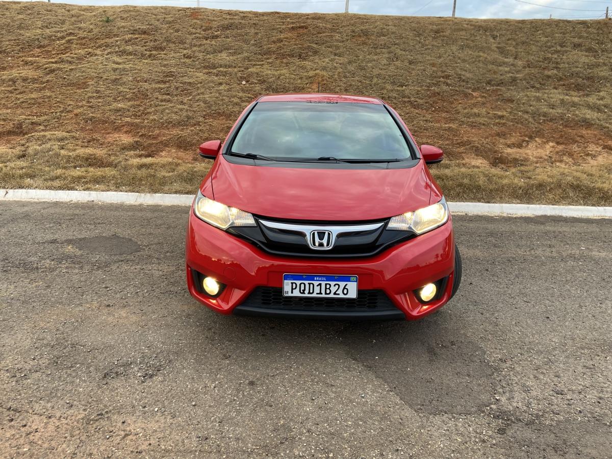 Fit - Foto #11 do anúncio à venda de Carro clássico