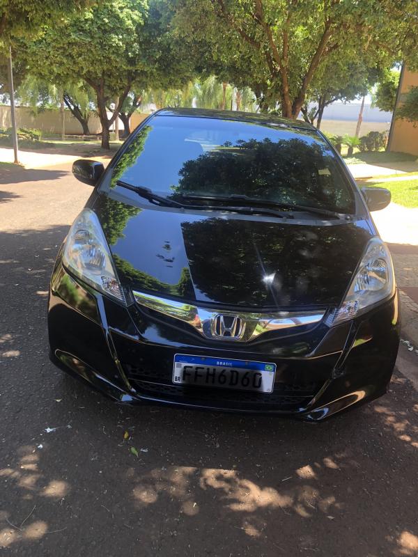 Fit - Foto #12 do anúncio à venda de Carro clássico