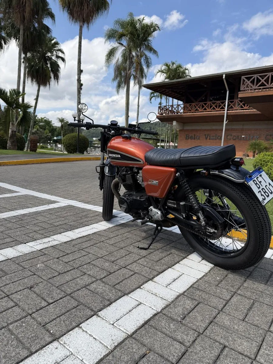 CB 360 - Foto #5 do anúncio à venda de Carro clássico