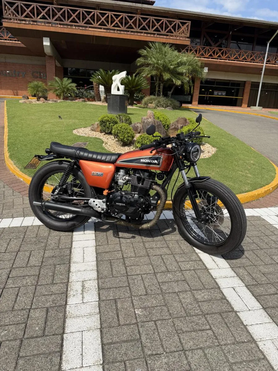 CB 360 - Foto #8 do anúncio à venda de Carro clássico
