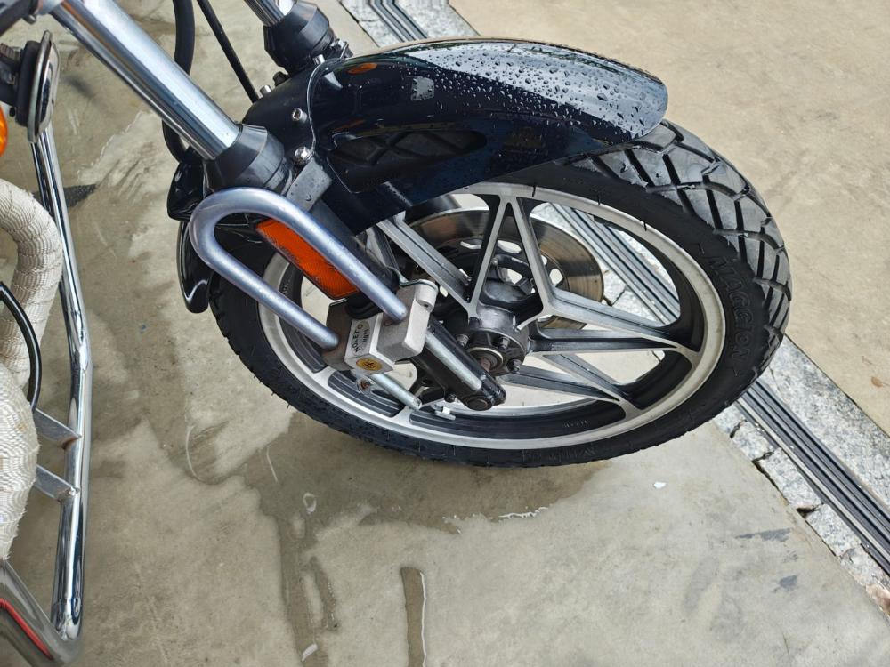 CB 400 - Foto #3 do anúncio à venda de Carro clássico
