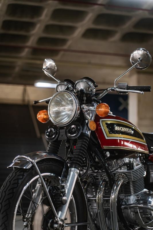 CB 750 - Foto #21 do anúncio à venda de Carro clássico