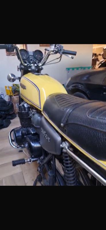 CB 750 - Foto #8 do anúncio à venda de Carro clássico