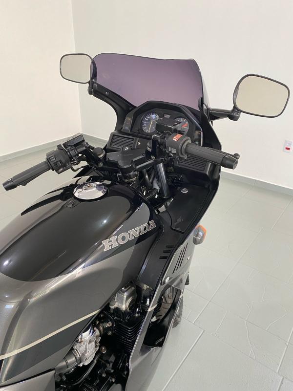 CBX 750 Four - Foto #8 do anúncio à venda de Carro clássico