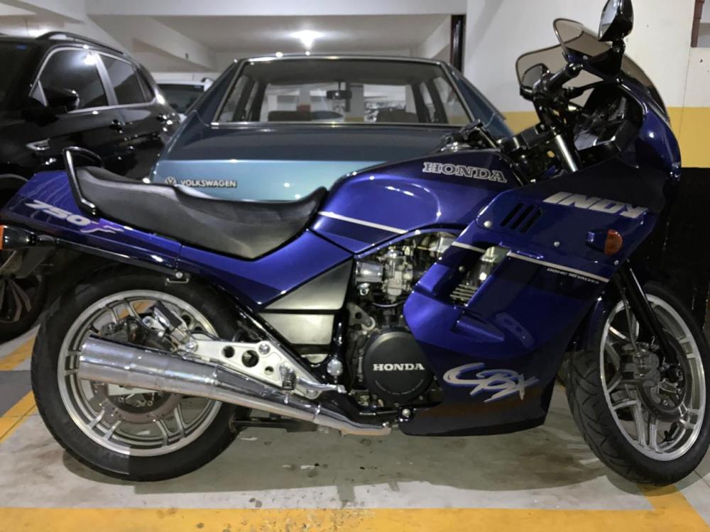 CBX 750 Four - Foto #4 do anúncio à venda de Carro clássico